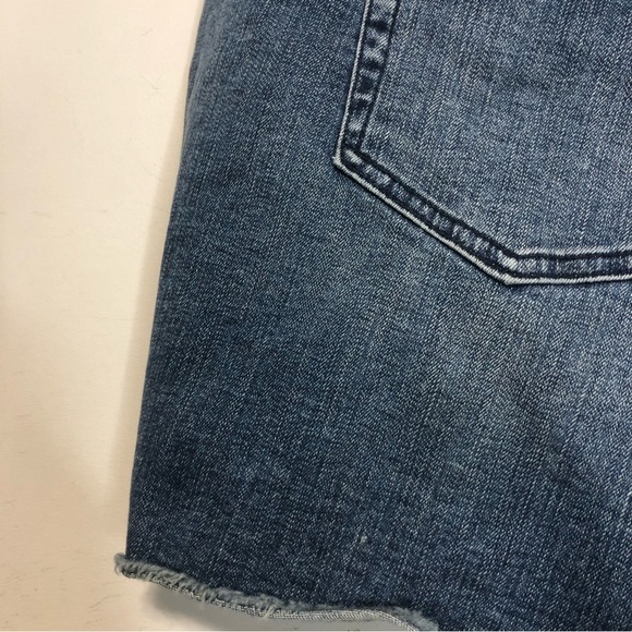 TORRID Embroidered High Rise Jean Shorts, size 22 - Picture 7 of 12